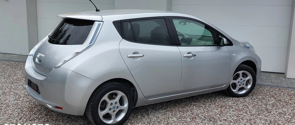 Nissan Leaf cena 25999 przebieg: 96042, rok produkcji 2013 z Zambrów małe 704